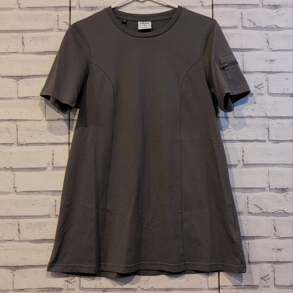 Gymshark Women's Size M Non Stop Tee Smokey Grey Pocket NWT